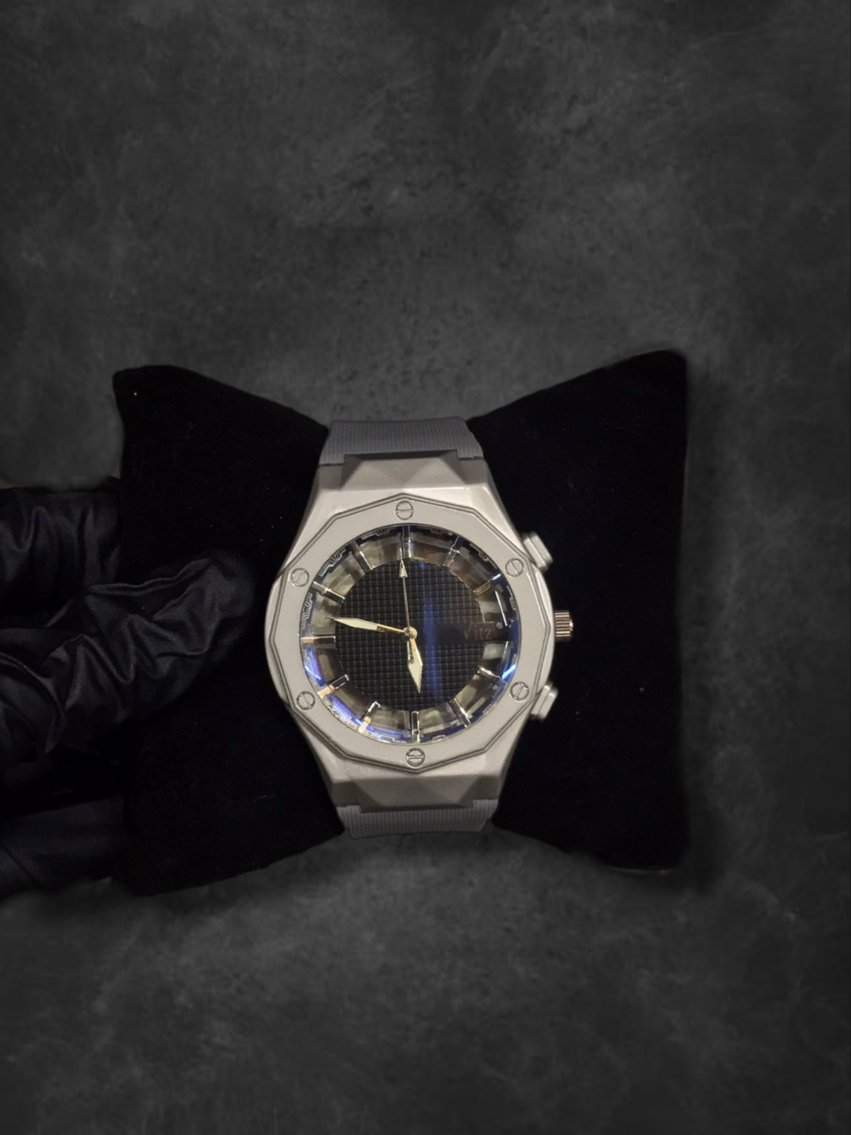 VITZ OCTAGAN WATCH