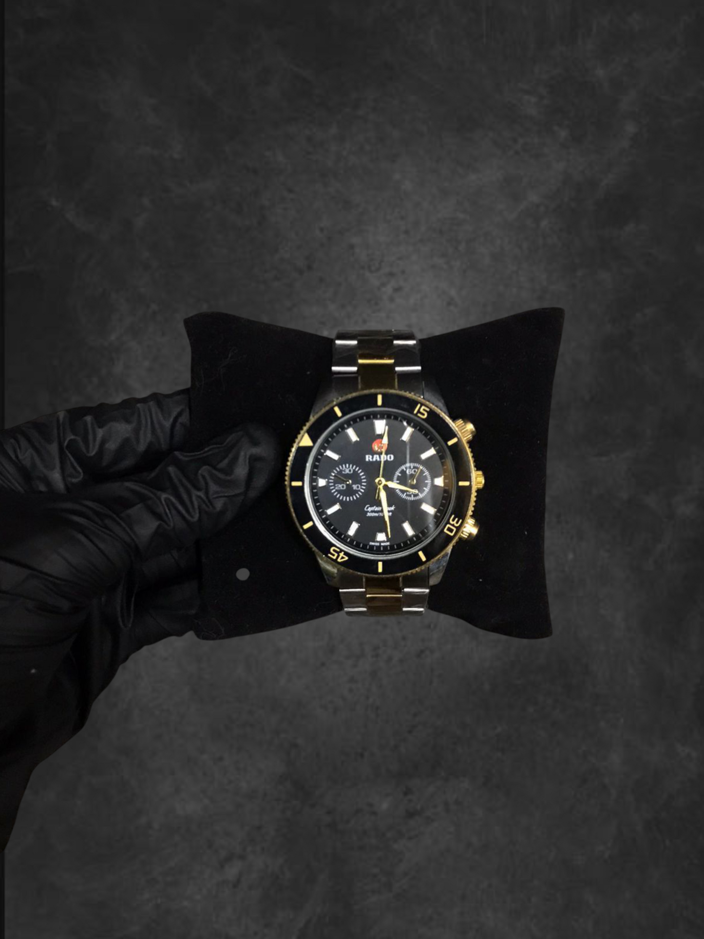 RADO CAPTAIN COOK